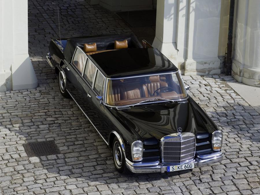  Mercedes-Benz S600 Pullman Landaulet 1965 года  (фото 7 из 8)